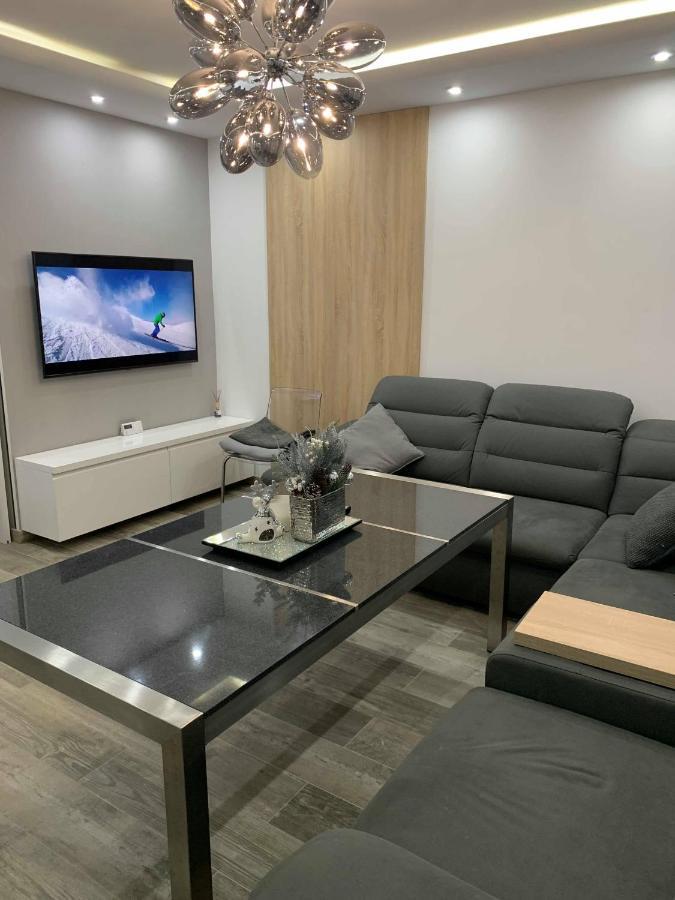 Prestige Line Apartament Apartment Legnica Bagian luar foto